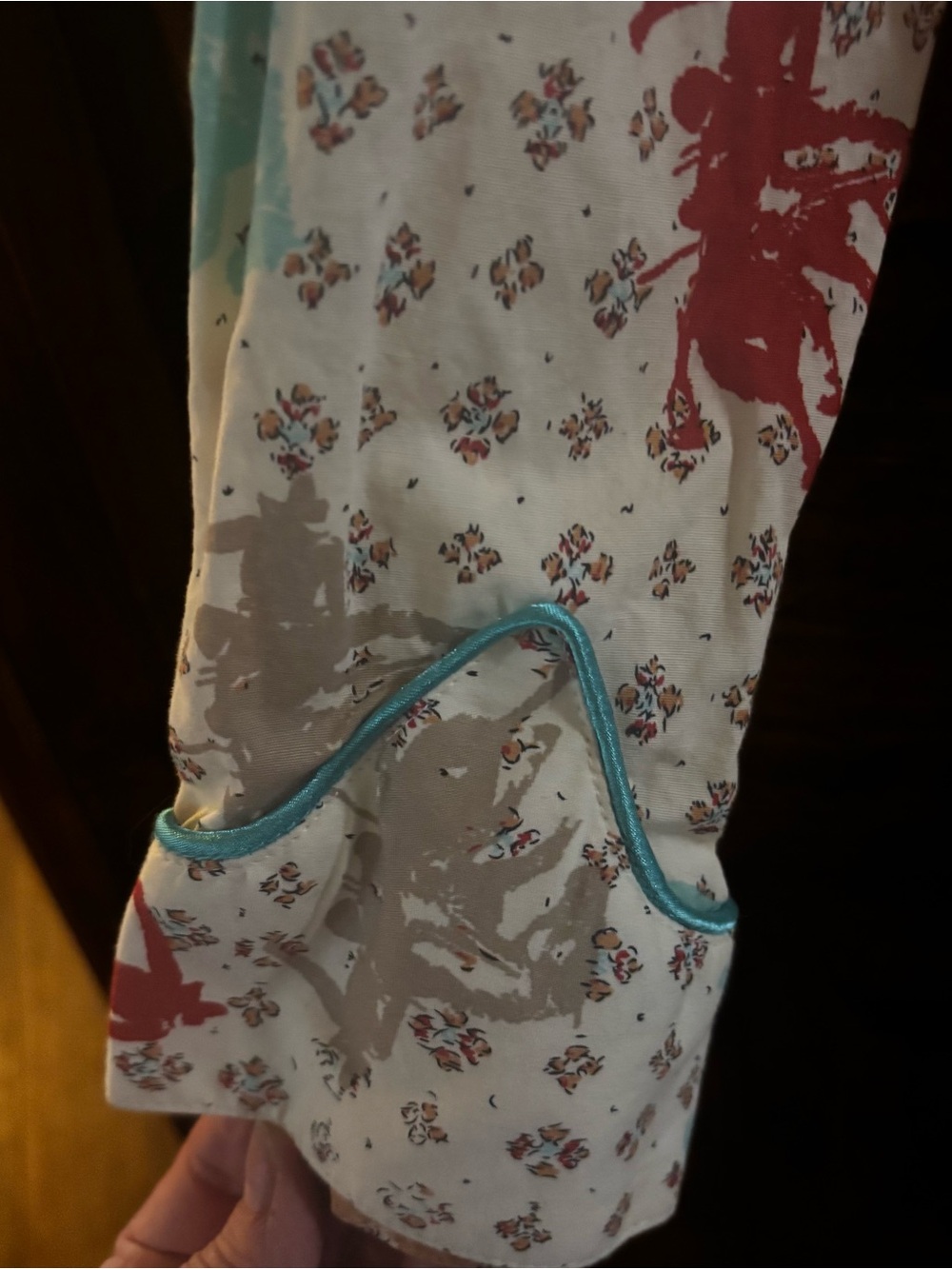 Women’s Wrangler Cream Western Button-Down with Multi-Color Rodeo Print - Picture 4 of 7